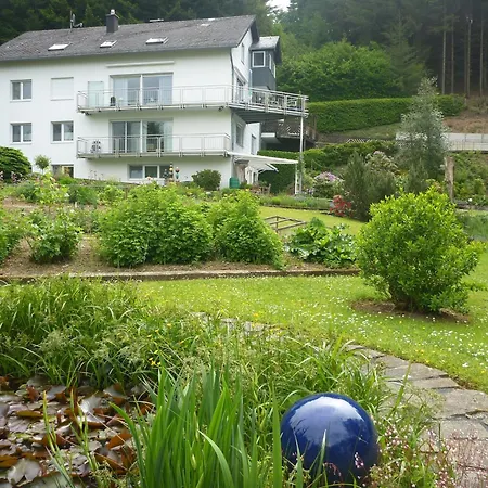 Forest Hideaway アパート *