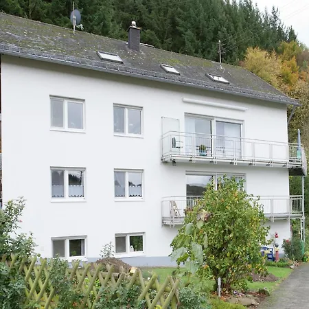 Forest Hideaway * Sellerich